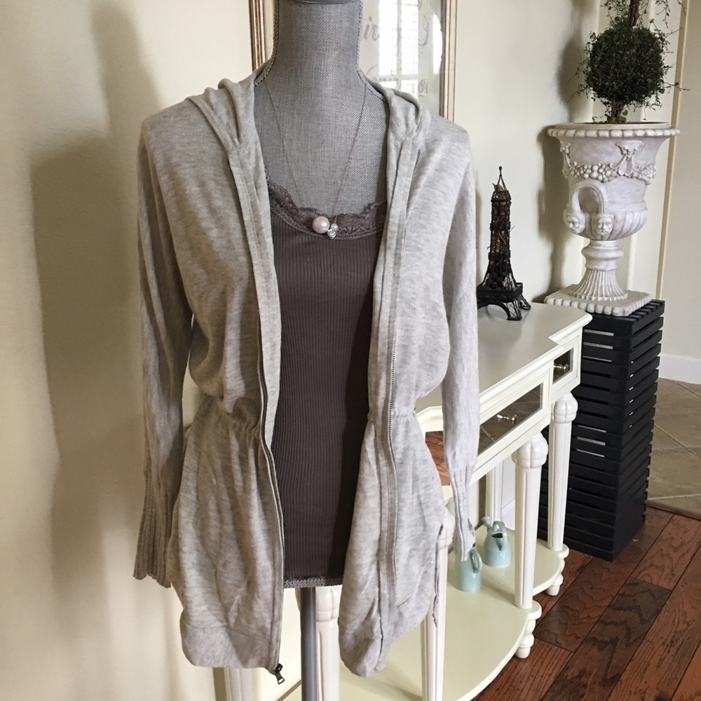COPY - New - hooked sweater